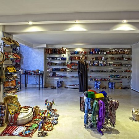 Palm Plaza Marrakech Hotel Marrakesh Exterior photo The Museum Store