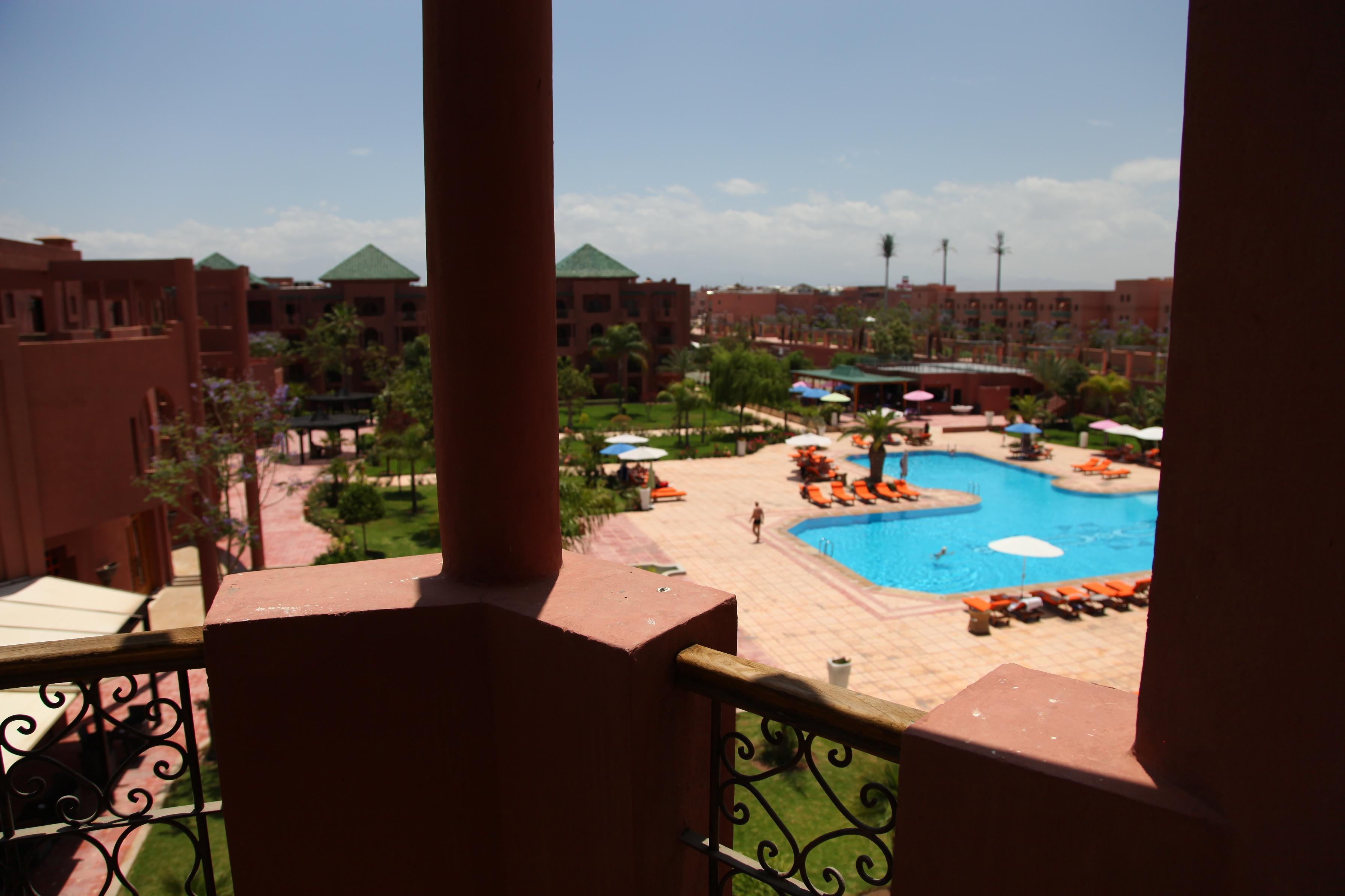 Palm Plaza Marrakech Hotel Marrakesh Exterior photo The swimming pool at the hotel