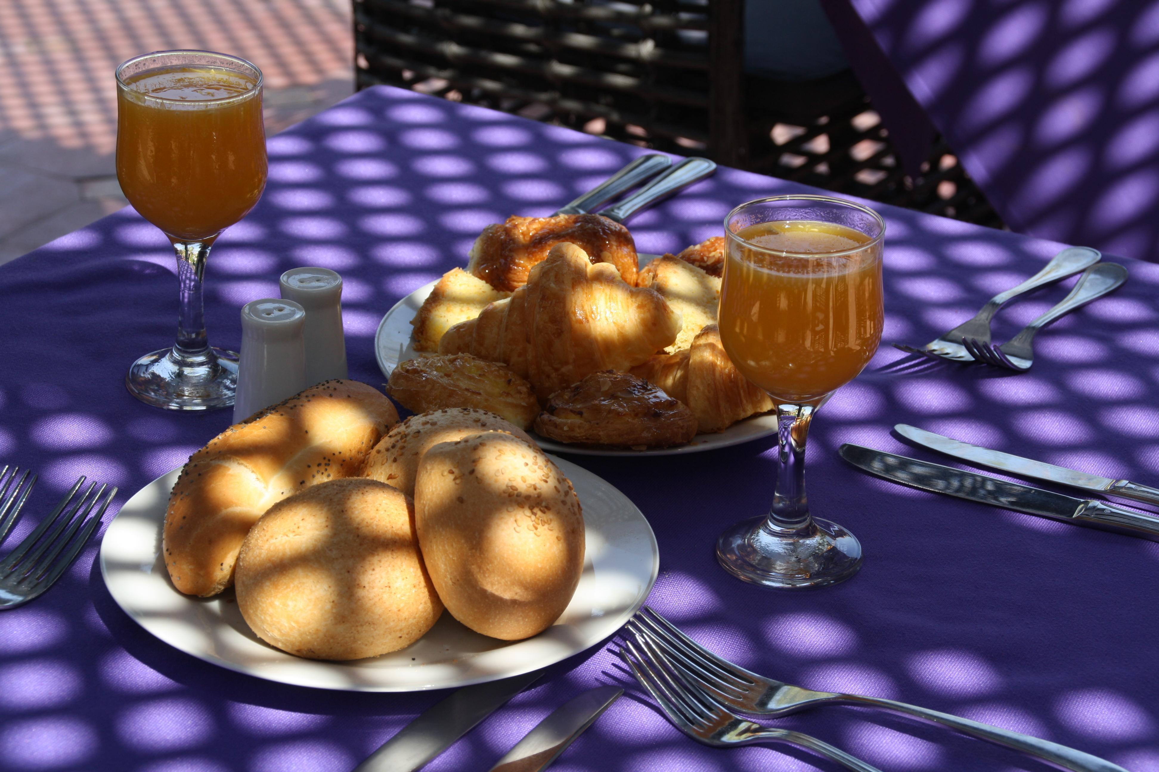 Palm Plaza Marrakech Hotel Marrakesh Exterior photo A typical breakfast in Tunisia