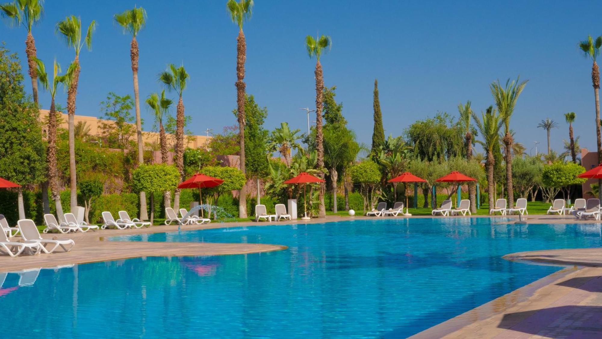 Palm Plaza Marrakech Hotel Marrakesh Exterior photo The swimming pool at the hotel